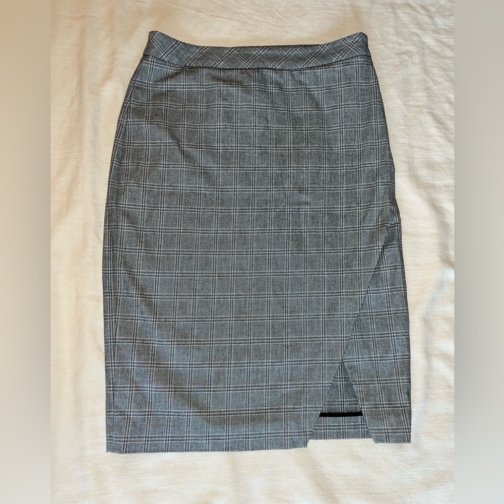 Banana Republic Grey Plaid Asymmetrical Pencil Skirt